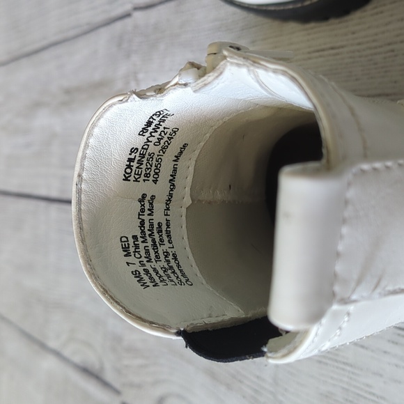 Woman's boots - Picture 6 of 8